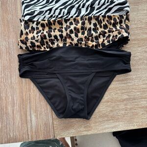 Lot of 3 Victoria’s Secret  Bikini Bottom bundle XS